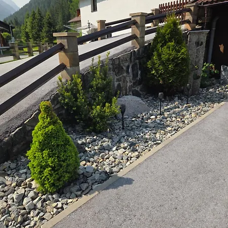 Annamaria Und Manuel Melmer *